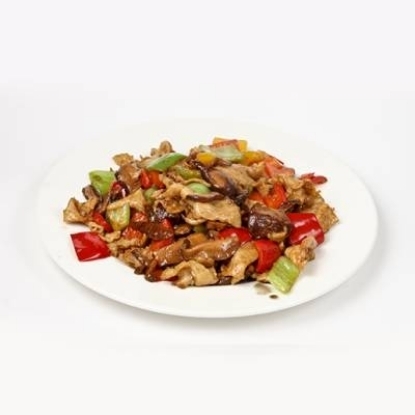 Picture of Veal with bamboo and fragrant mushrooms(half portion)