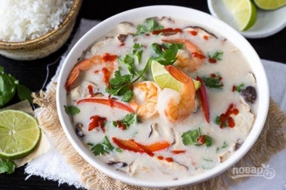 Picture of Tom Yam Kha with shrimps
