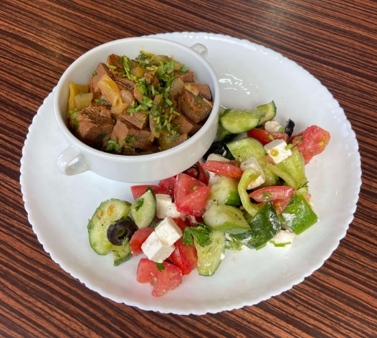Picture of Beef goulash with Greek salad 
