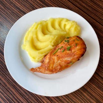 Picture of Chicken breast with mashed potatoes