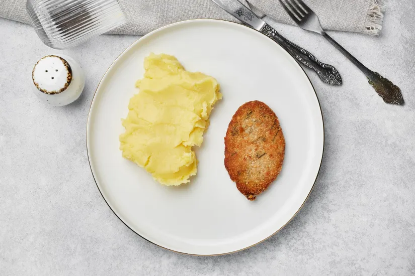 Picture of Lunch with chicken cutlet and mashed potatoes