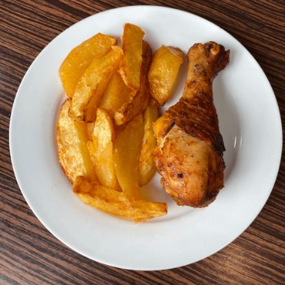Picture of Chicken leg with baked potatoes 