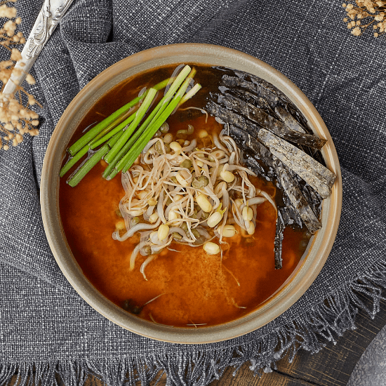Picture of Miso soup with soya bean sprouts