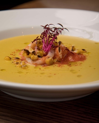 Picture of Cream soup with corn and squid