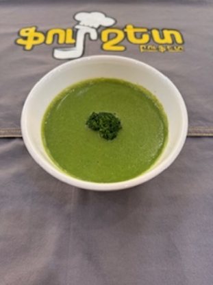 Picture of Cream soup with broccoli