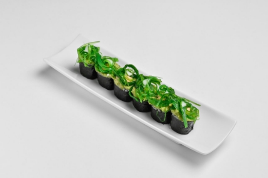 Picture of Truffle and Chuka Maki