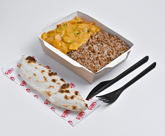 Picture of Chicken with curry sauce and buckwheat