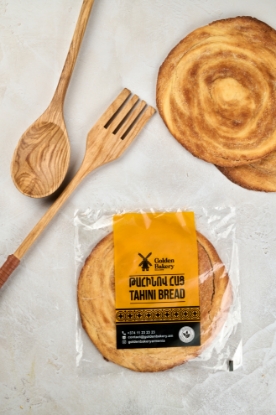 Picture of  Bread with tahini