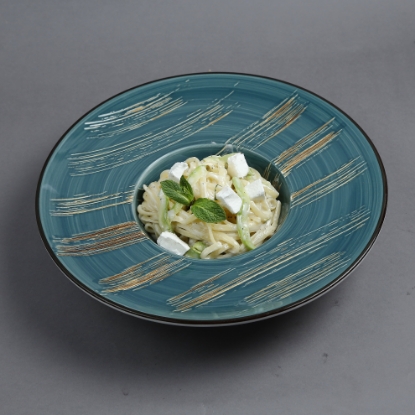 Picture of Pasta with zucchini and feta