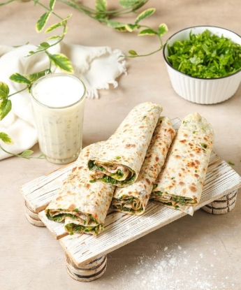 Picture of Artsakhian bread with greens