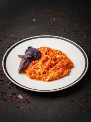 Picture of Omlette with tomatoes