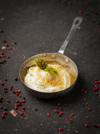 Picture of Strained yogurt with honey