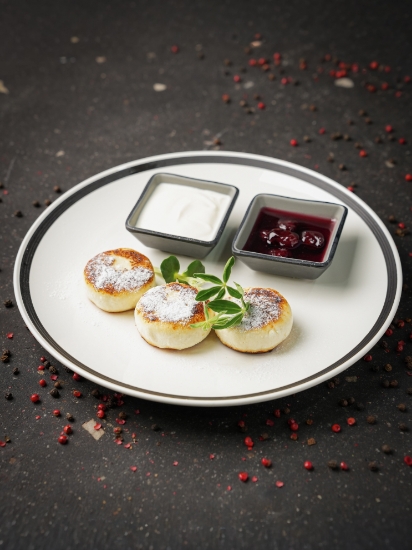 Picture of Syrnik with jam