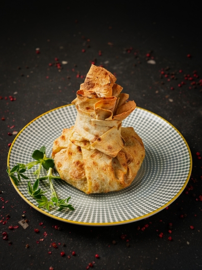 Picture of Khurjin with lamb