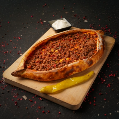 Picture of Pide with lamb 